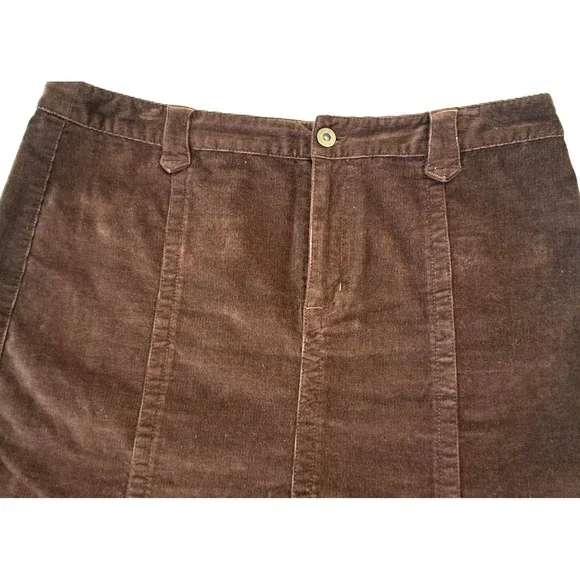 Eddie Bauer Corduroy Skirt Womens 12 Brown Back Pockets Knee Length A Line Flare - Picture 2 of 12